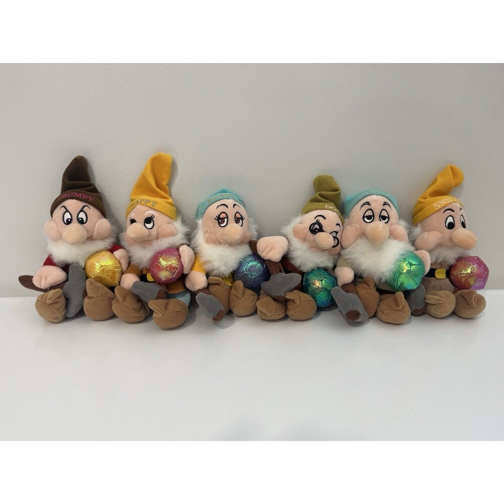 Lot OF 6 (No Dopey) Vintage Disney Store Seven Dwarfs Bean Bag Plush Collection